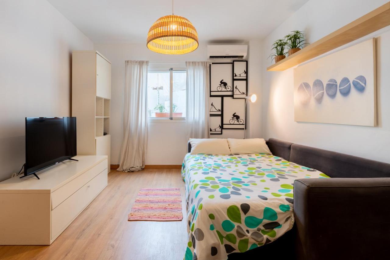 Cr Alameda Amplio Y Traquilo Apartameto Para Parejas Siviglia Esterno foto